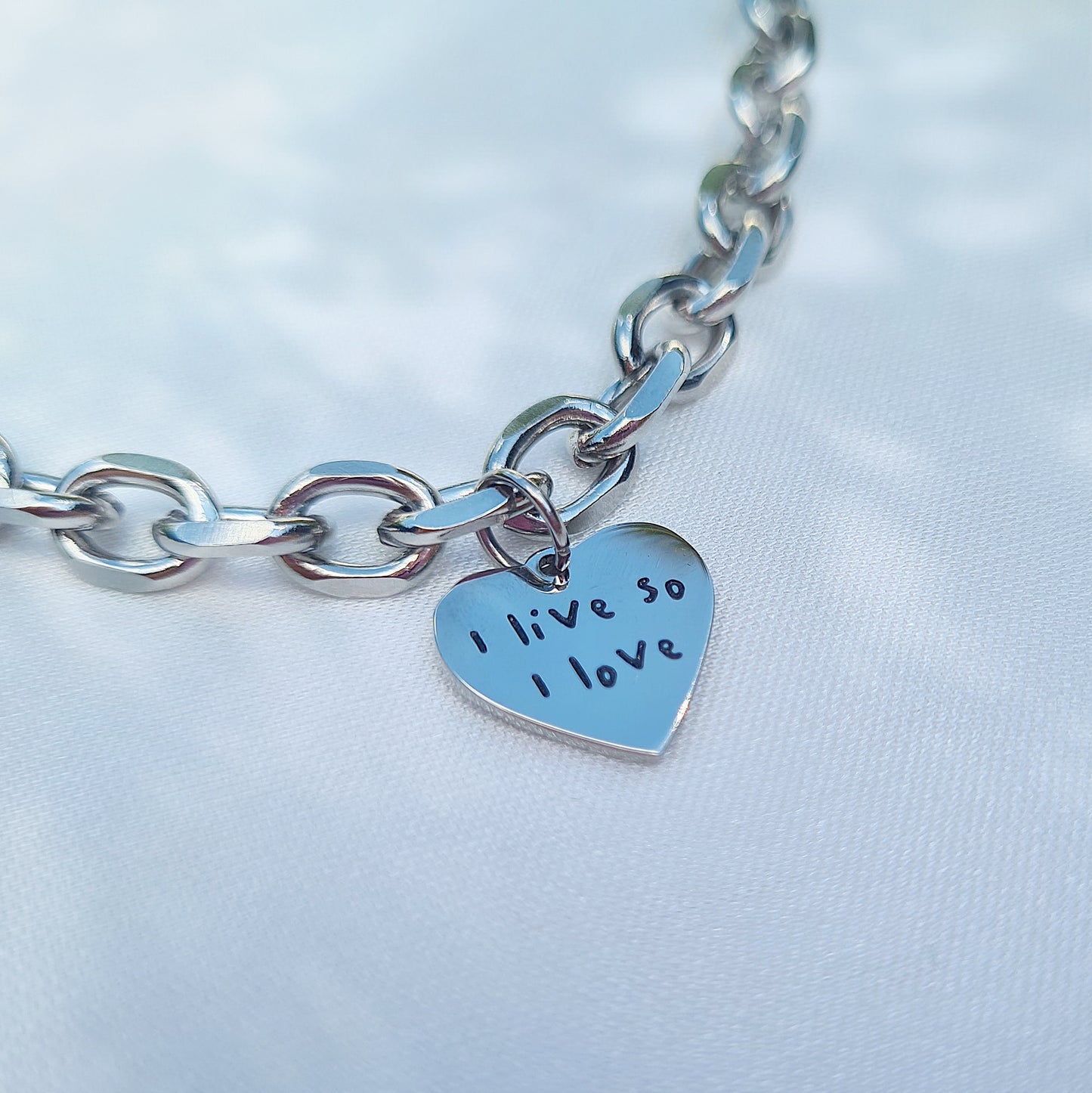 Trivia: Love Necklace